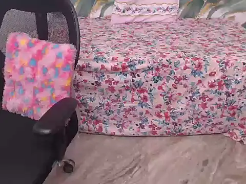 bold-smirthii online show from February 26, 4:34 am