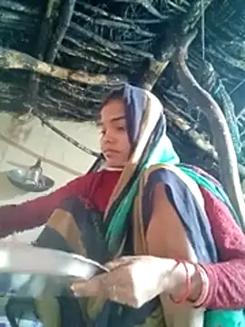 Snapshot of Savita_pal chatting on February 9, 7:28 am Savita pal online show from February 9, 7:28 am