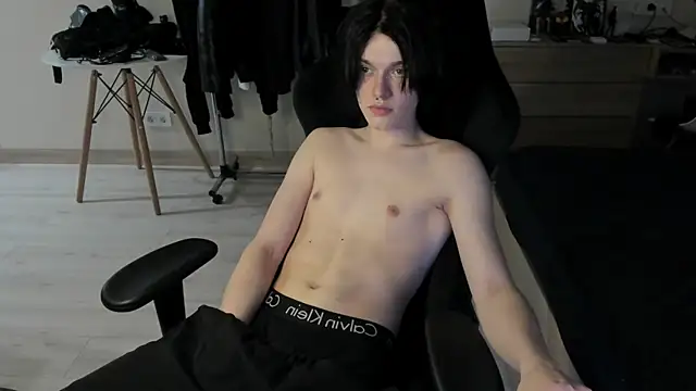 JohnGaliano online show from May 17, 10:10 pm