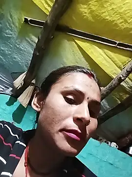 Cuty priti online show from February 5, 4:47 pm