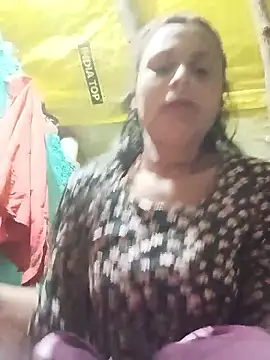 Cuty priti online show from January 10, 4:24 pm