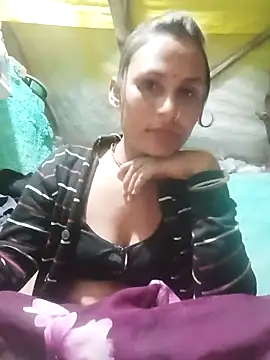 Cuty priti online show from February 10, 4:50 pm