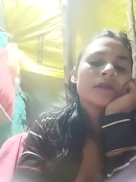 Cuty priti online show from February 9, 4:38 pm