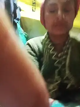 Cuty priti online show from January 9, 4:36 pm