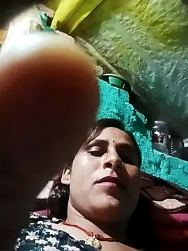 Cuty priti online show from February 22, 7:04 pm