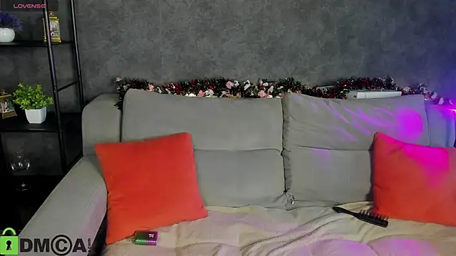 Lilith Wholsh online show from January 7, 9:47 am