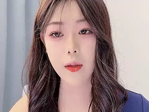 smalldaisy online show from January 14, 2:04 am