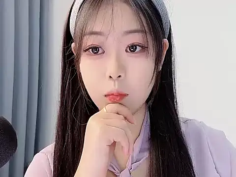 smalldaisy online show from January 7, 1:54 am