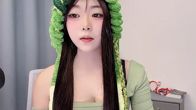 smalldaisy online show from March 21, 2:13 am