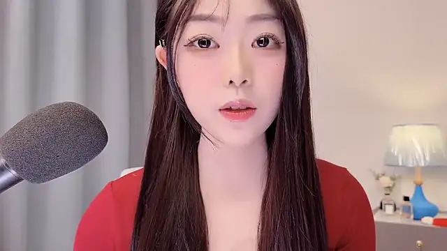 smalldaisy online show from April 5, 2:29 am