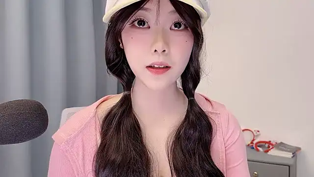 smalldaisy online show from March 20, 2:23 am