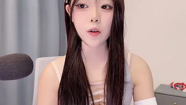 smalldaisy online show from March 24, 2:44 am