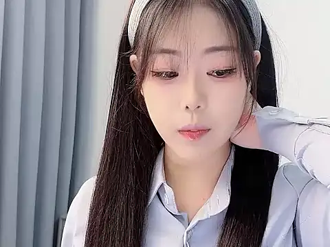 smalldaisy online show from January 6, 1:42 am