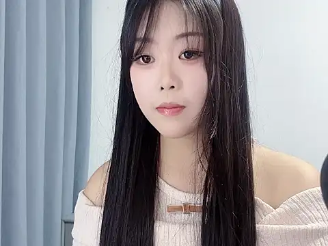 smalldaisy online show from December 23, 7:07 am