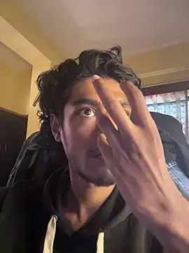 Snapshot of tooexpensive chatting on February 11, 6:13 am tooexpensive online show from February 11, 6:13 am