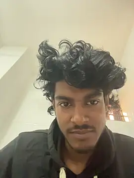 Snapshot of tooexpensive chatting on February 10, 6:01 am tooexpensive online show from February 10, 6:01 am