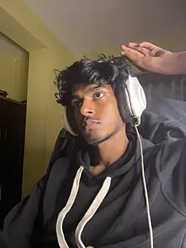 Snapshot of tooexpensive chatting on February 10, 6:07 pm tooexpensive online show from February 10, 6:07 pm