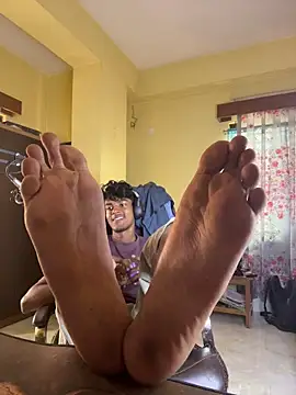 Snapshot of tooexpensive chatting on February 27, 4:56 am tooexpensive online show from February 27, 4:56 am