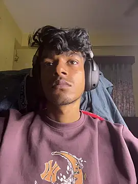 Snapshot of tooexpensive chatting on February 27, 5:24 pm tooexpensive online show from February 27, 5:24 pm