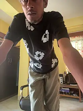 tooexpensive online show from March 27, 2:53 am