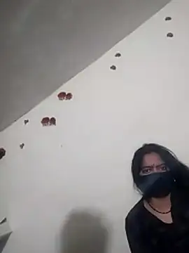 Snapshot of kaamuk_madhu chatting on February 1, 6:22 am kaamuk madhu online show from February 1, 6:22 am