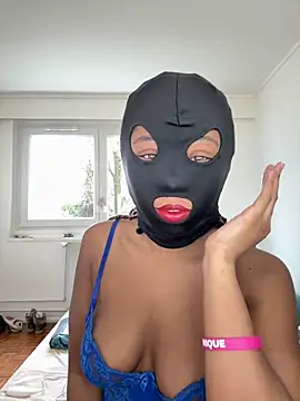 cassie miller velvet online show from December 22, 11:21 am