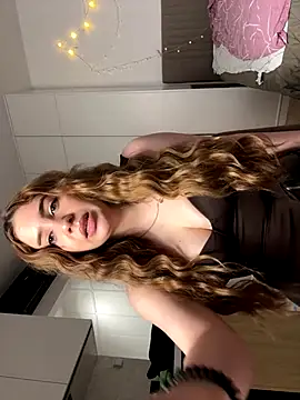 Snapshot of Anabel_Fisher chatting on December 20, 9:56 am Anabel Fisher online show from December 20, 9:56 am