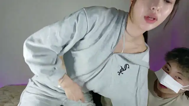 Snapshot of caba_sara chatting on March 17, 12:19 pm caba sara online show from March 17, 12:19 pm