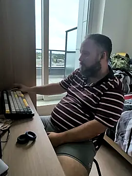 Hairy bear86 online show from July 10, 7:14 pm