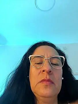 KiaraFoster online show from January 7, 2:11 pm