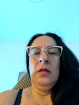 KiaraFoster online show from February 11, 11:10 am