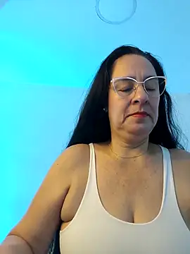 KiaraFoster online show from April 15, 11:16 am