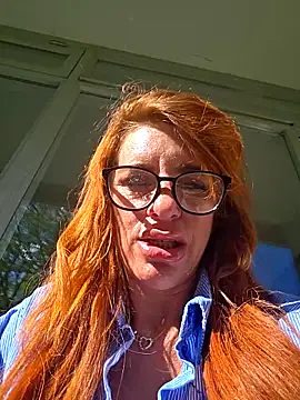 Snapshot of LaLynn chatting on April 20, 3:13 pm LaLynn online show from April 20, 3:13 pm