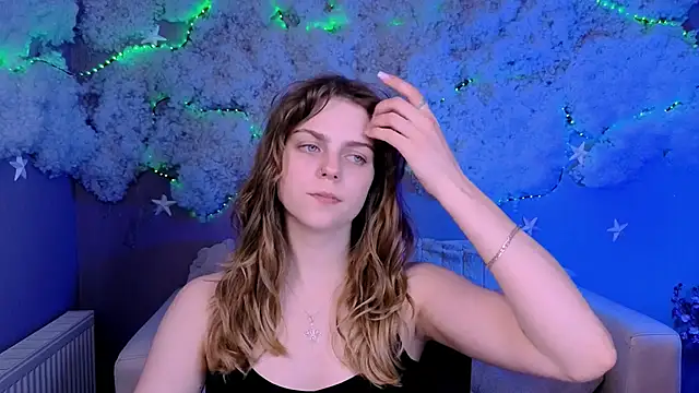 naya may online show from April 9, 7:09 pm