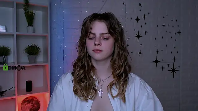 naya may online show from April 2, 7:31 pm