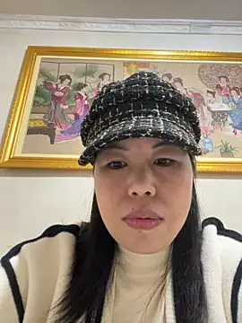 Snapshot of xinxin-005 chatting on December 21, 8:49 am xinxin-005 online show from December 21, 8:49 am