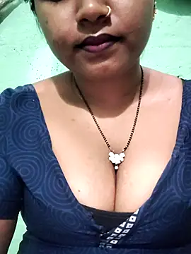 Snapshot of Eashita_01 chatting on January 6, 9:35 am Eashita 01 online show from January 6, 9:35 am