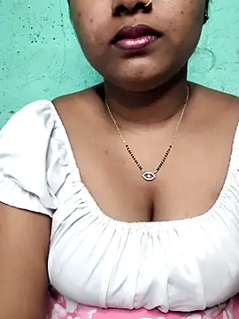 Snapshot of Eashita_01 chatting on February 12, 6:13 am Eashita 01 online show from February 12, 6:13 am
