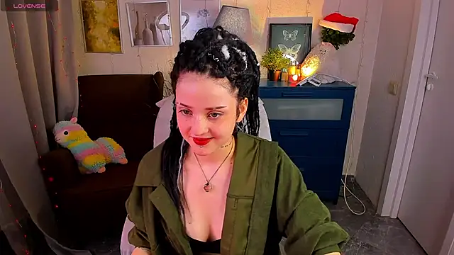 SarahShelby online show from January 16, 10:30 am