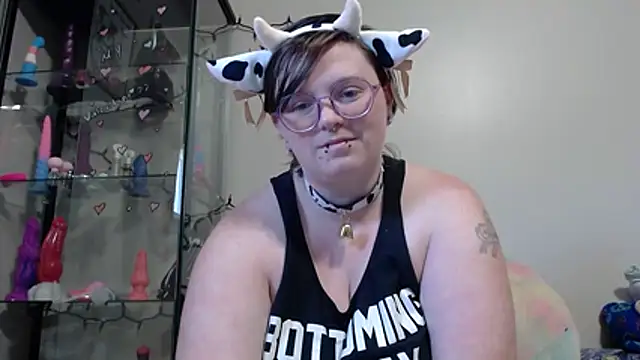 Pupghostt online show from May 13, 4:25 pm
