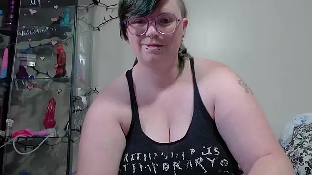 Pupghostt online show from April 4, 11:50 am
