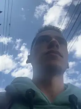 Deimon hot1 online show from December 19, 8:00 pm