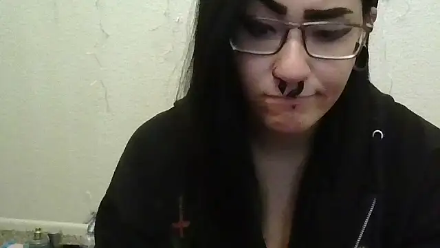 Snapshot of GabbyDaniella chatting on January 7, 9:53 pm GabbyDaniella online show from January 7, 9:53 pm