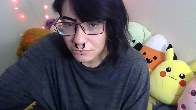 Snapshot of GabbyDaniella chatting on February 27, 7:41 am GabbyDaniella online show from February 27, 7:41 am