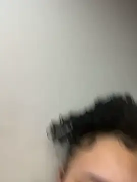 urprettygirlleenay online show from March 11, 9:31 pm