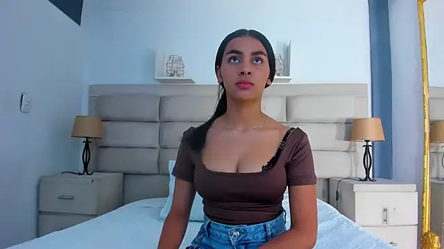 ManuelaEvans  online show from January 6, 8:57 pm