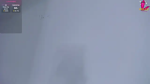 ManuelaEvans  online show from April 4, 8:26 pm