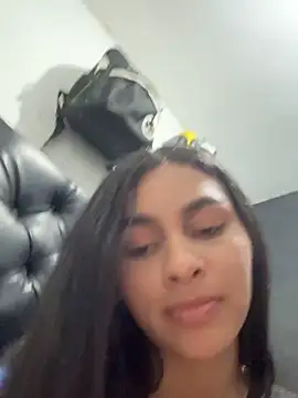 ManuelaEvans  online show from March 8, 7:28 pm