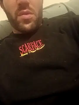 Snapshot of Maknithappen chatting on February 1, 10:46 am Maknithappen online show from February 1, 10:46 am