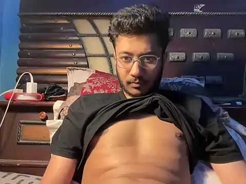 Sexy  Nerd online show from April 18, 7:40 pm